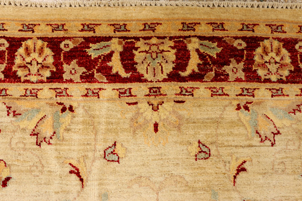 Navajo White Ziegler 4' 2 x 6' 2 - No. 38057 - ALRUG Rug Store