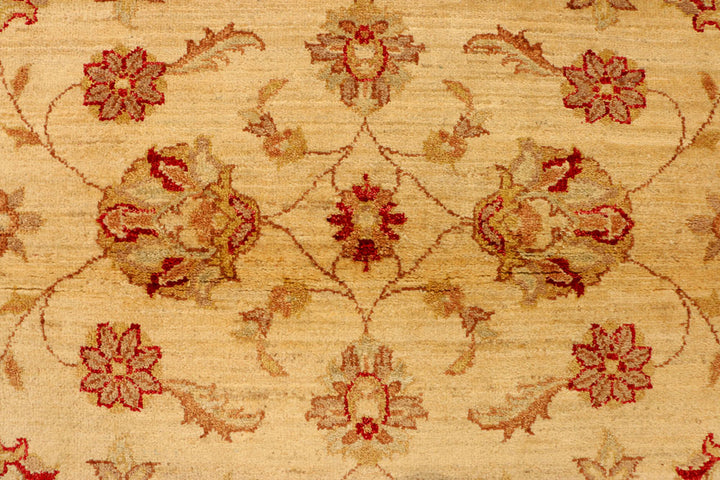 Navajo White Ziegler 4' 2 x 6' 3 - No. 38061 - ALRUG Rug Store