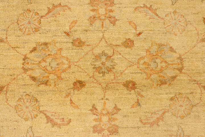 Navajo White Ziegler 4' 2 x 6' 5 - No. 38066 - ALRUG Rug Store