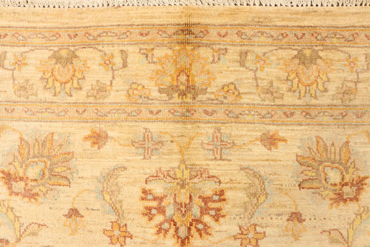 Navajo White Ziegler 4' 6 x 6' 8 - No. 38083 - ALRUG Rug Store