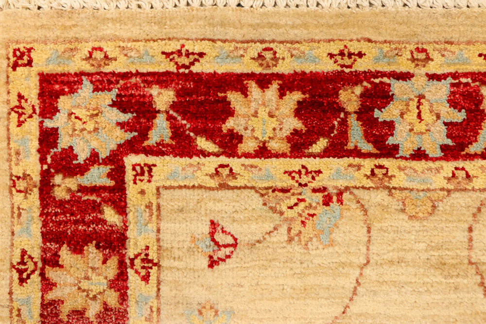 Navajo White Ziegler 2' 7 x 7' 7 - No. 38096 - ALRUG Rug Store