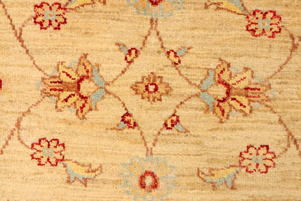 Navajo White Ziegler 2' 7 x 7' 7 - No. 38096 - ALRUG Rug Store