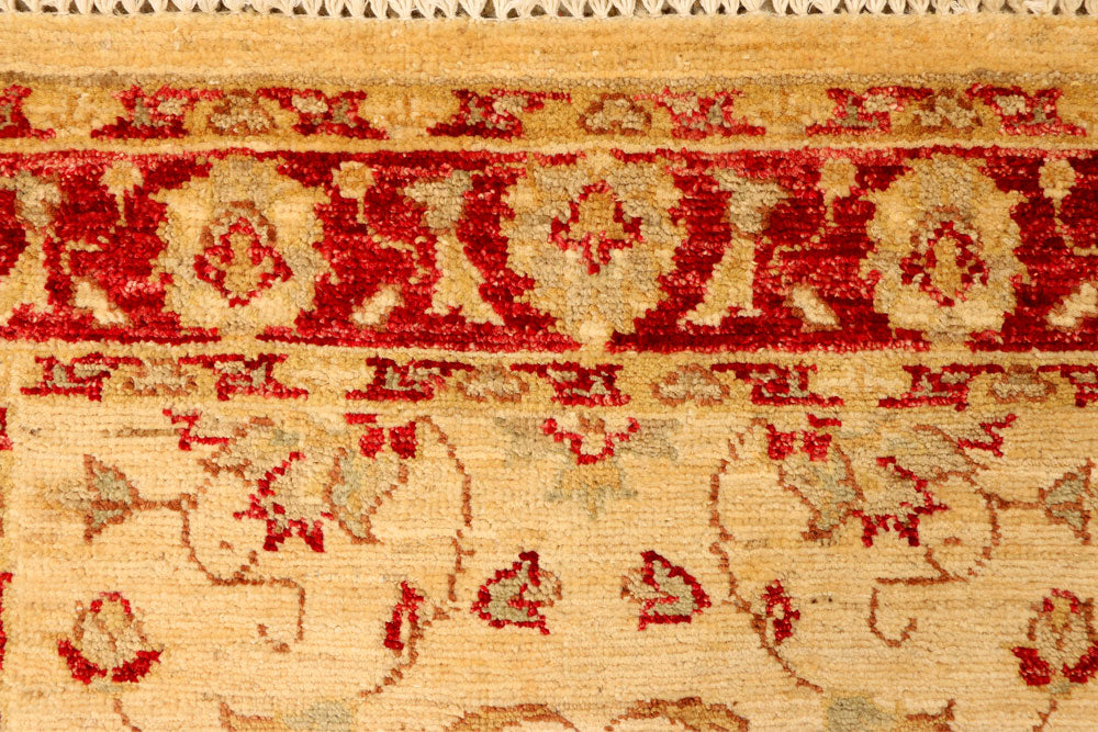 Navajo White Ziegler 2' 7 x 4' 3 - No. 38106 - ALRUG Rug Store