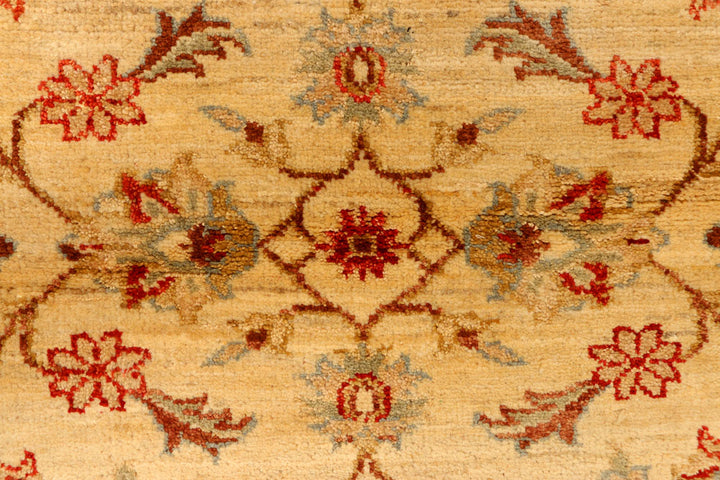 Navajo White Ziegler 2' 7 x 3' 9 - No. 38108 - ALRUG Rug Store