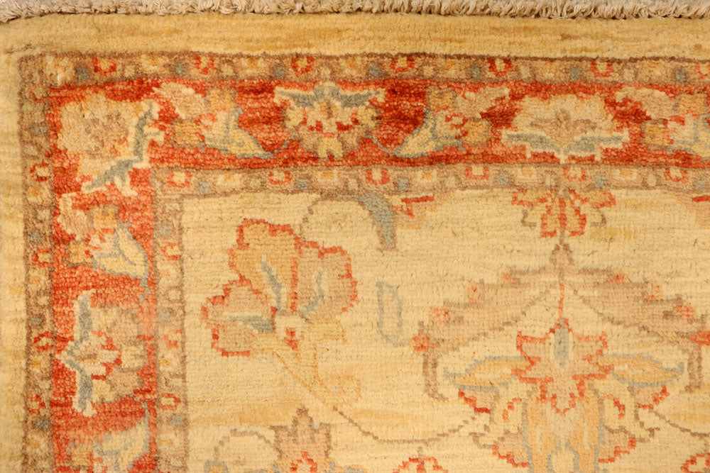 Navajo White Ziegler 2' 7 x 4' 3 - No. 38110 - ALRUG Rug Store