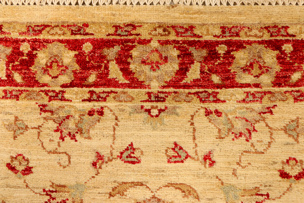 Navajo White Ziegler 2' 7 x 4' - No. 38117 - ALRUG Rug Store