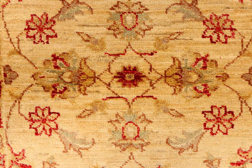 Navajo White Ziegler 2' 7 x 4' - No. 38117 - ALRUG Rug Store