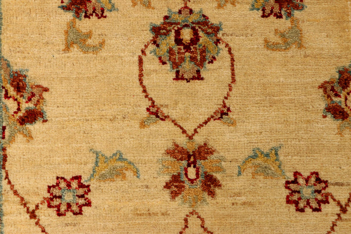 Navajo White Ziegler 2' 3 x 4' 5 - No. 38122 - ALRUG Rug Store