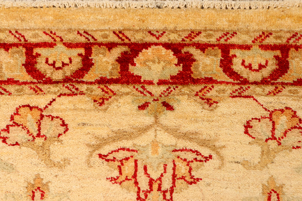 Navajo White Ziegler 2' 4 x 4' 6 - No. 38124 - ALRUG Rug Store