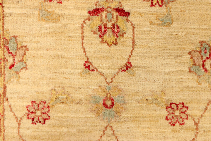 Navajo White Ziegler 2' 4 x 4' 10 - No. 38126 - ALRUG Rug Store
