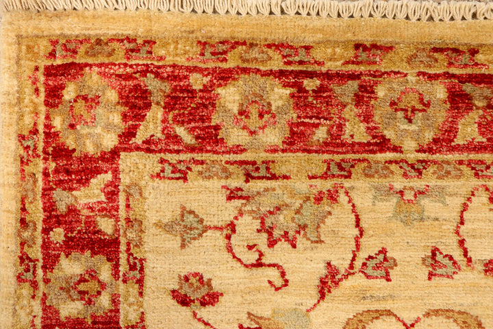 Navajo White Ziegler 2' 7 x 4' - No. 38128 - ALRUG Rug Store