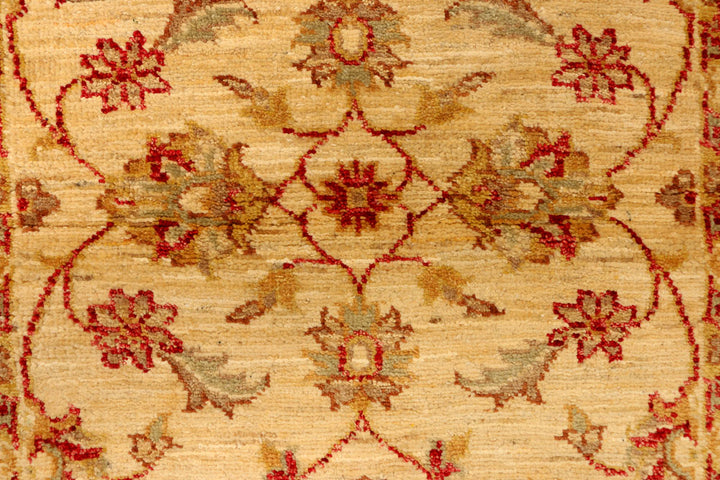 Navajo White Ziegler 2' 7 x 4' - No. 38128 - ALRUG Rug Store
