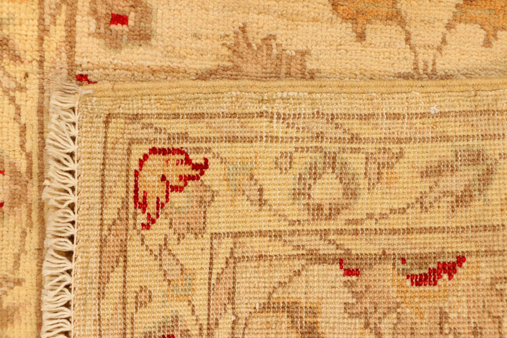 Navajo White Ziegler 2' 4 x 4' 4 - No. 38130 - ALRUG Rug Store