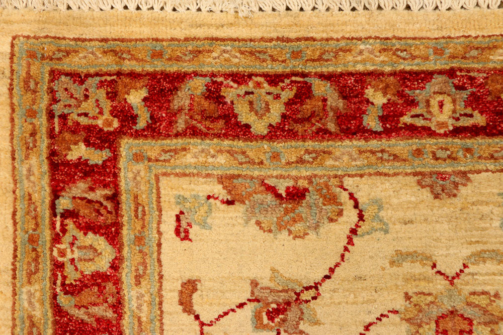 Navajo White Ziegler 2' 7 x 4' - No. 38135 - ALRUG Rug Store