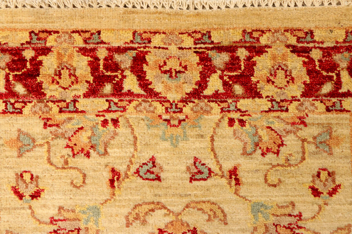 Navajo White Ziegler 2' 7 x 3' 10 - No. 38137 - ALRUG Rug Store