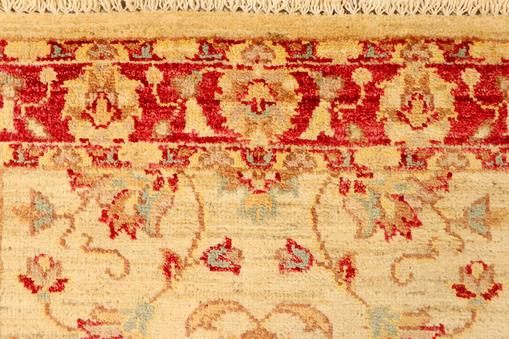 Navajo White Ziegler 2' 6 x 3' 11 - No. 38139 - ALRUG Rug Store