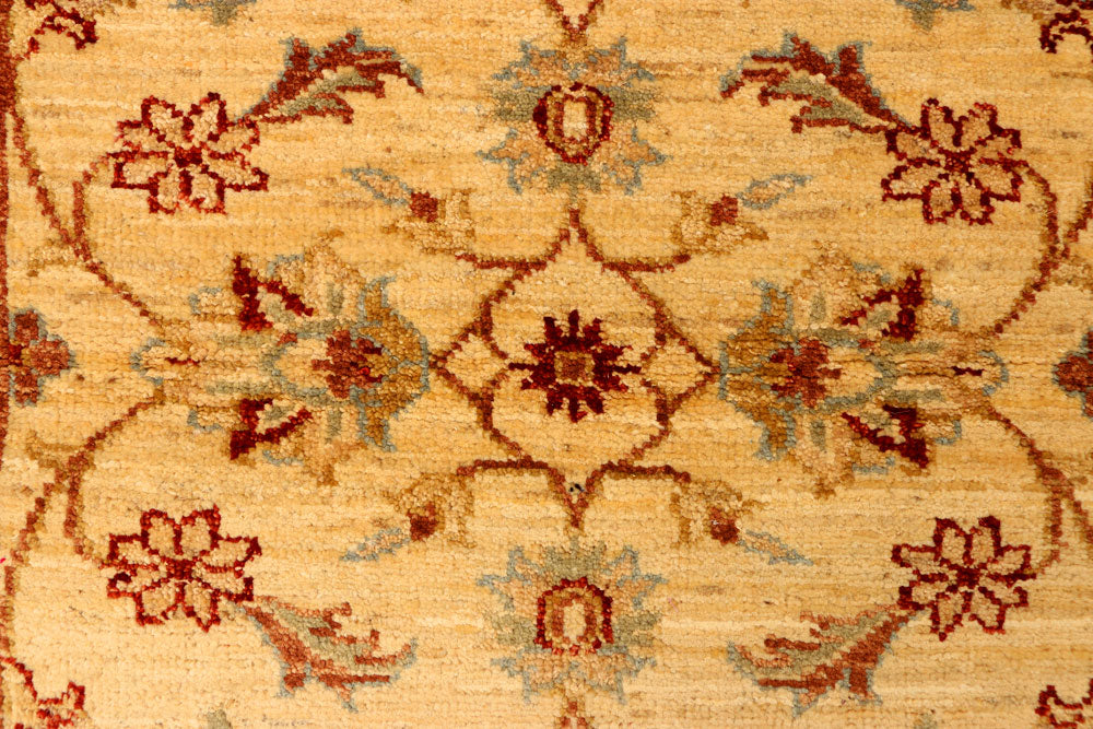 Navajo White Ziegler 2' 7 x 3' 11 - No. 38144 - ALRUG Rug Store