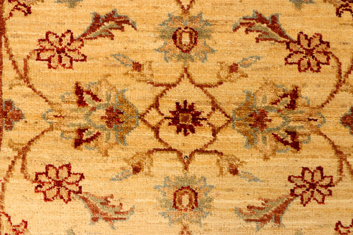 Navajo White Ziegler 2' 7 x 3' 11 - No. 38144 - ALRUG Rug Store