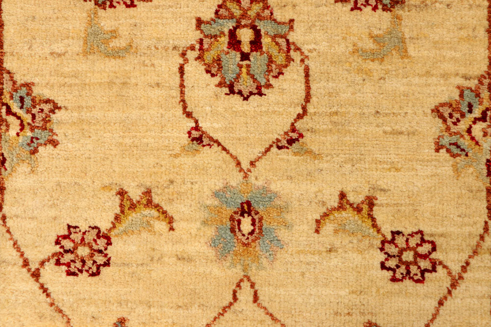 Navajo White Ziegler 2' 4 x 4' 8 - No. 38146 - ALRUG Rug Store