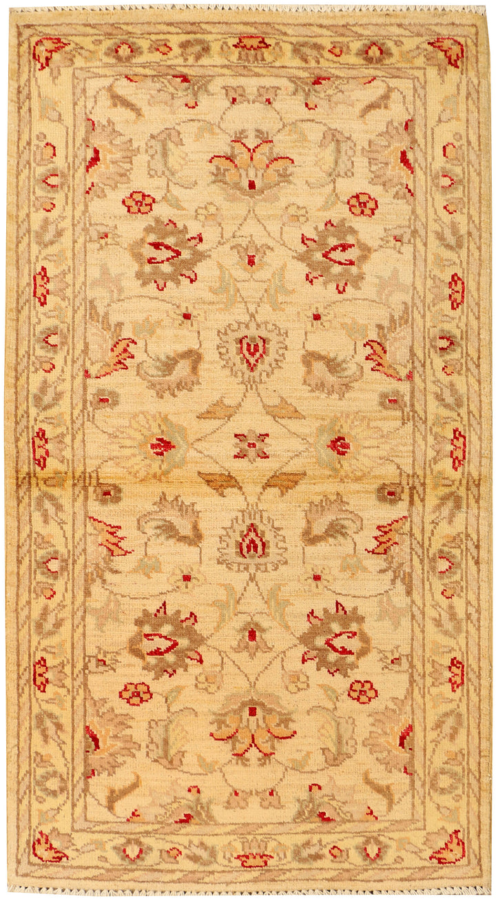 Navajo White Ziegler 2' 5 x 4' 4 - No. 38161 - ALRUG Rug Store