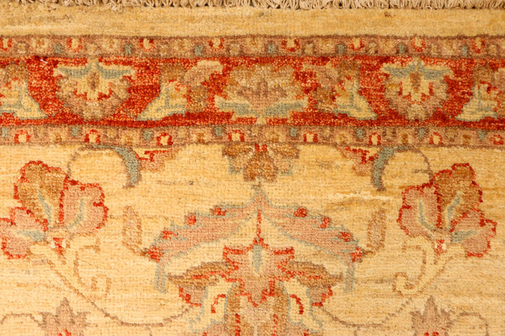 Navajo White Ziegler 2' 7 x 4' 8 - No. 38165 - ALRUG Rug Store