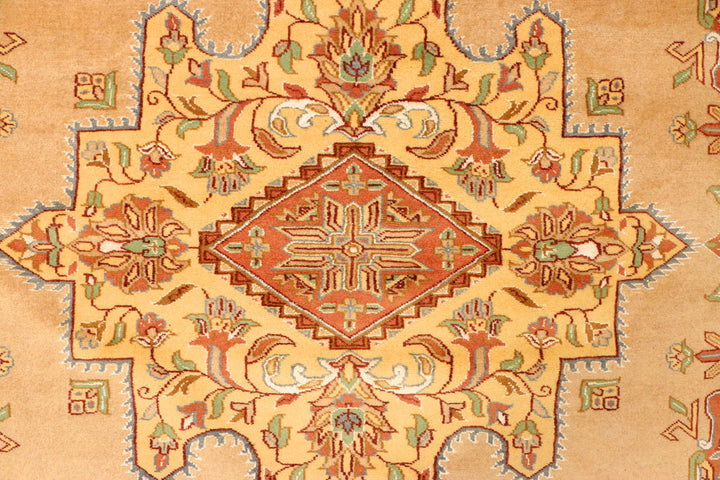 Burlywood Caucasian 6' 11 x 10' 4 - No. 38174 - ALRUG Rug Store