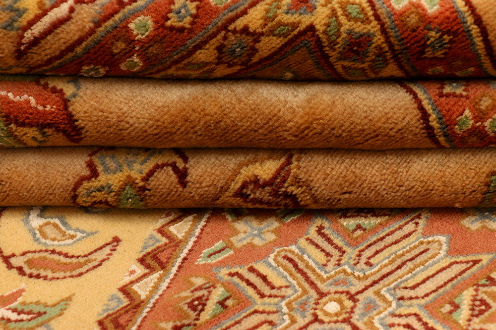 Burlywood Caucasian 6' 11 x 10' 4 - No. 38174 - ALRUG Rug Store