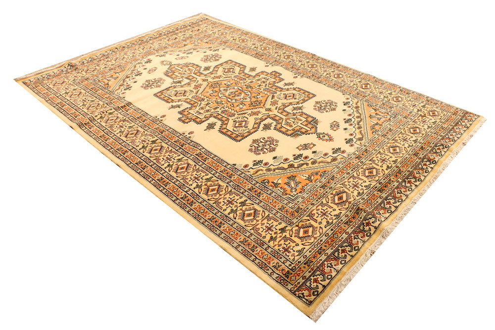 Wheat Caucasian 6' 1 x 8' 10 - No. 38176 - ALRUG Rug Store