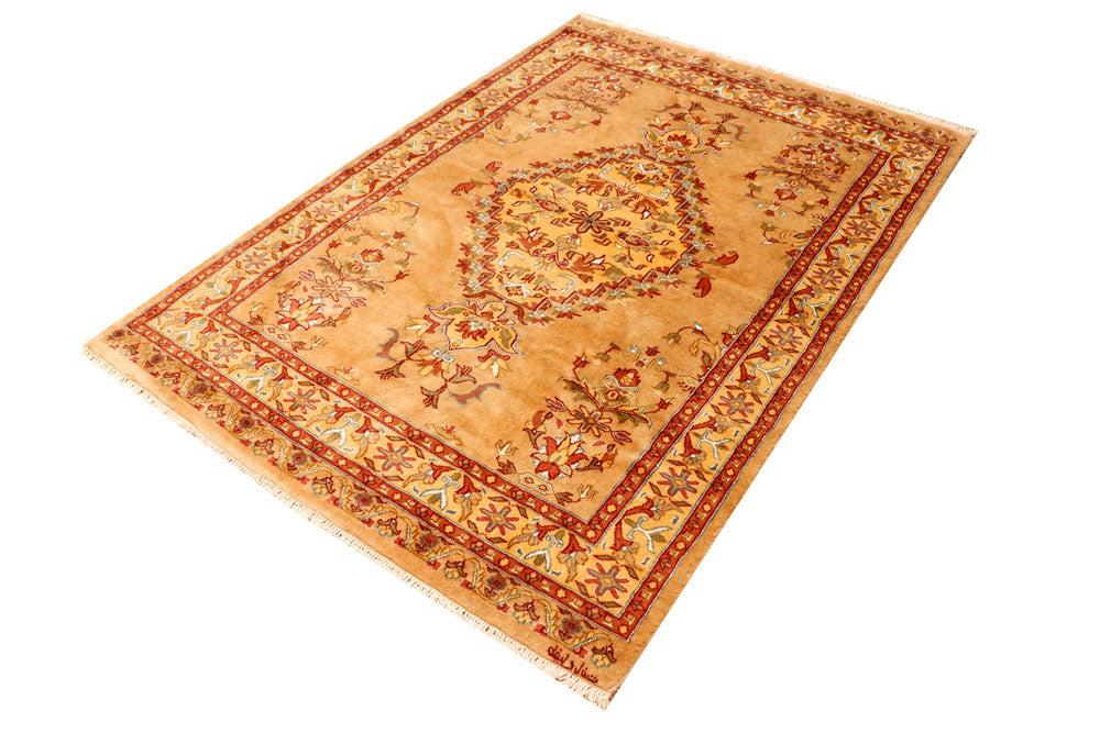 Burlywood Caucasian 4' 5 x 6' 5 - No. 38187 - ALRUG Rug Store