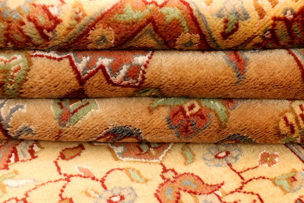 Caucasian 4' 9 x 6' 6 - No. 38188 - ALRUG Rug Store