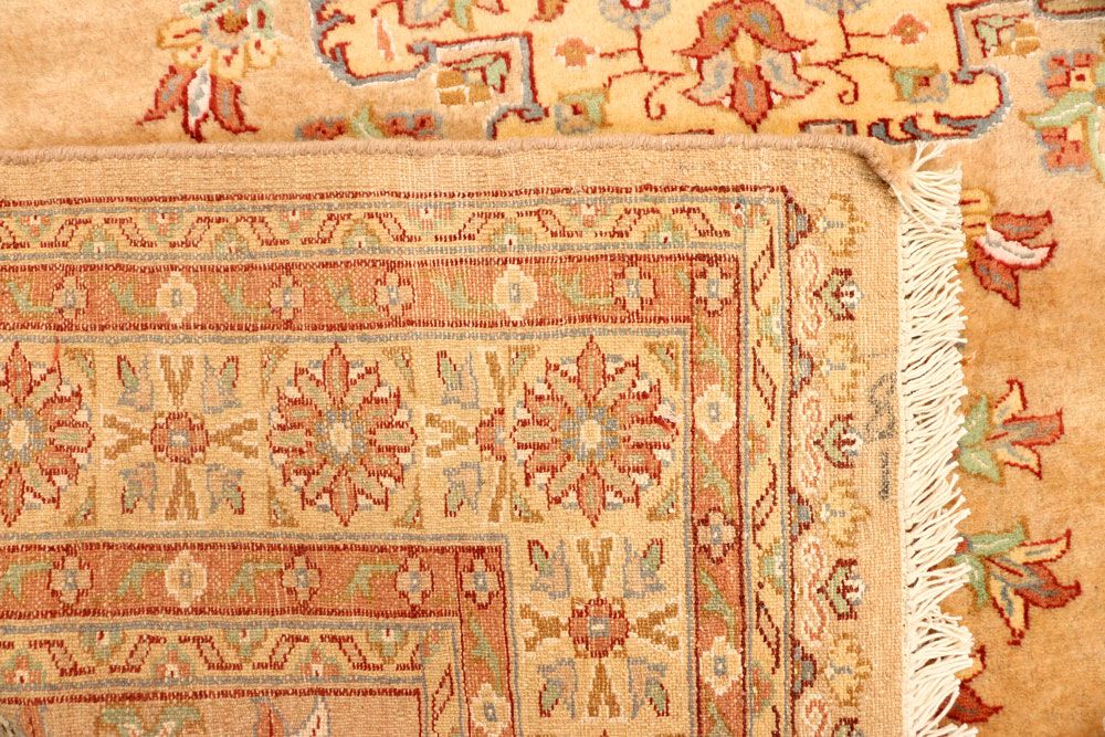 Caucasian 4' 9 x 6' 6 - No. 38188 - ALRUG Rug Store