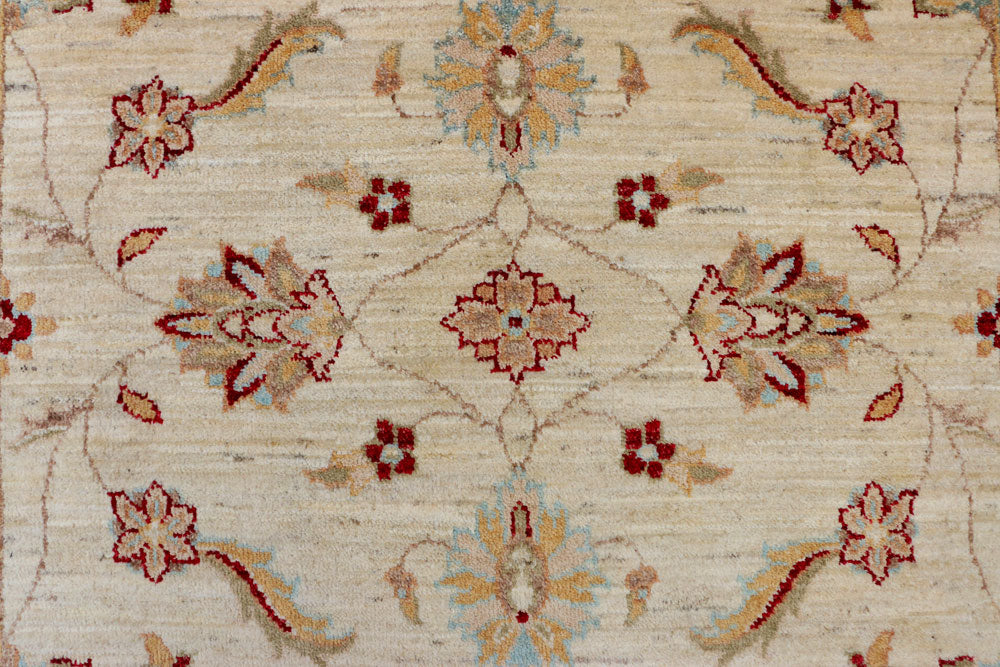 Blanched Almond Ziegler 4' 7 x 17' 10 - No. 38217 - ALRUG Rug Store