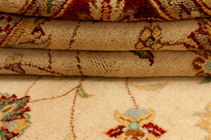 Navajo White Ziegler 5' 7 x 8' - No. 38224 - ALRUG Rug Store