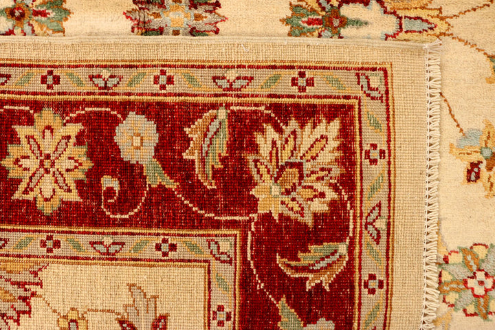 Navajo White Ziegler 5' 7 x 8' - No. 38224 - ALRUG Rug Store