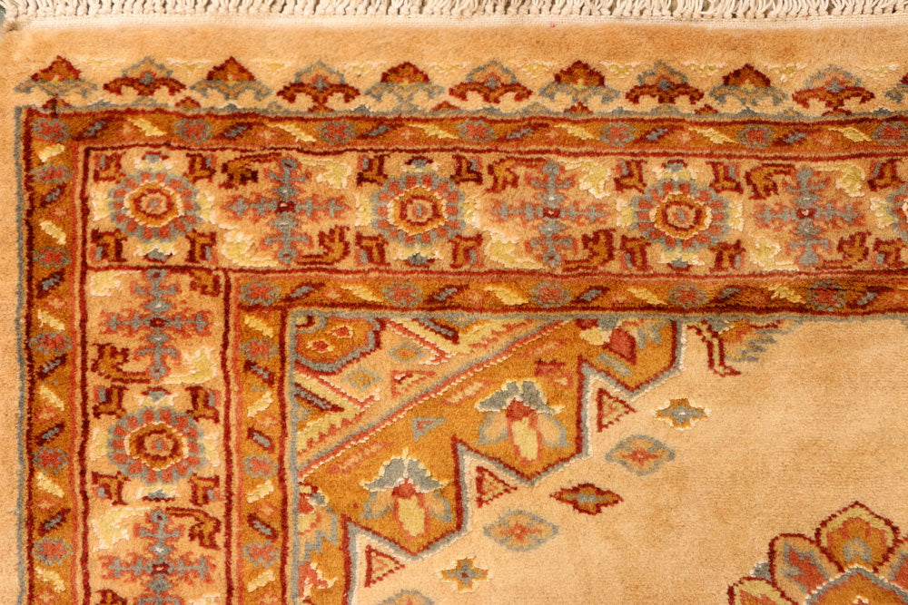 Navajo White Caucasian 3' 1 x 4' 11 - No. 38228 - ALRUG Rug Store