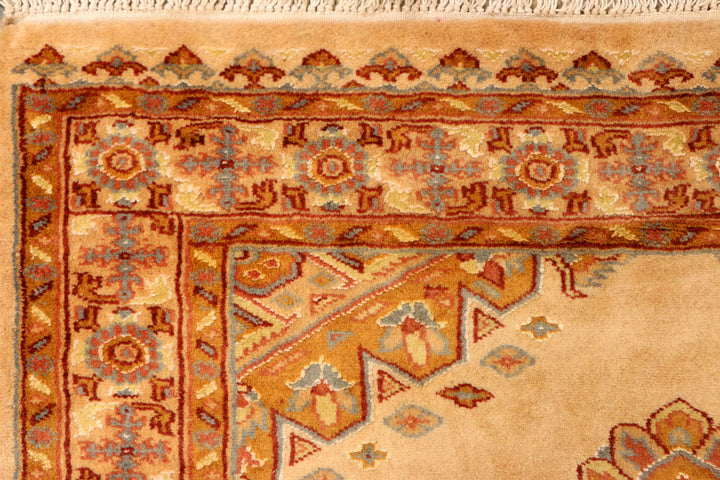 Navajo White Caucasian 3' 1 x 4' 11 - No. 38228 - ALRUG Rug Store