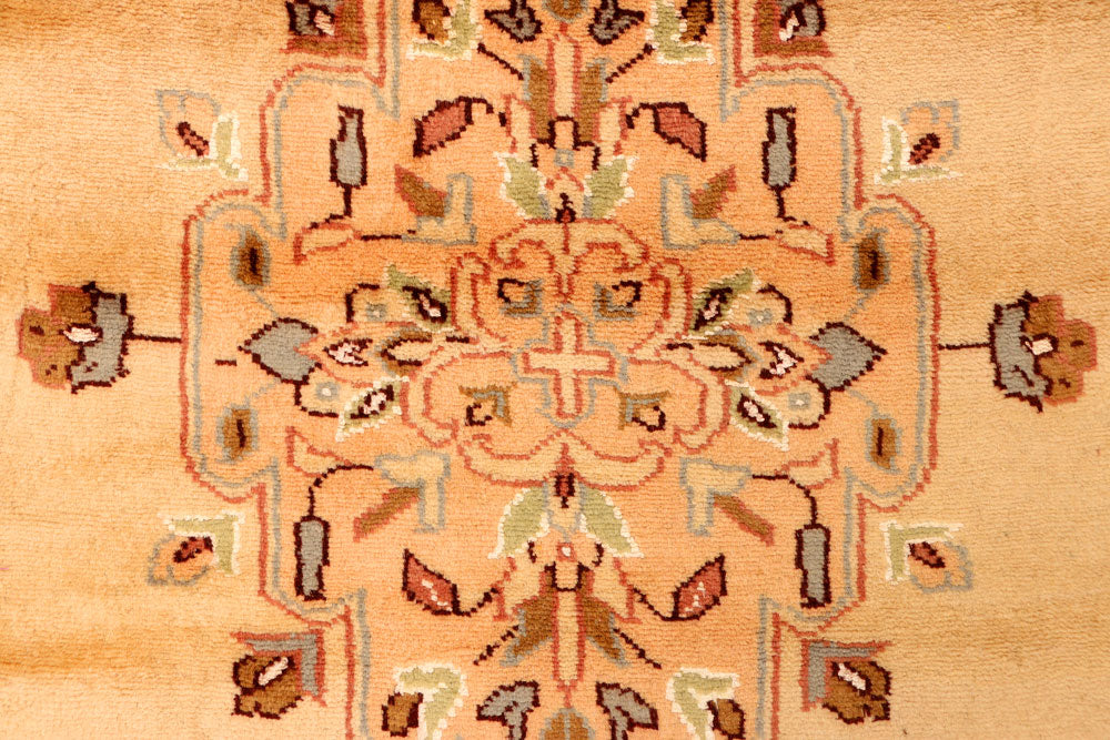 Burlywood Caucasian 3' 1 x 5' 9 - No. 38230 - ALRUG Rug Store
