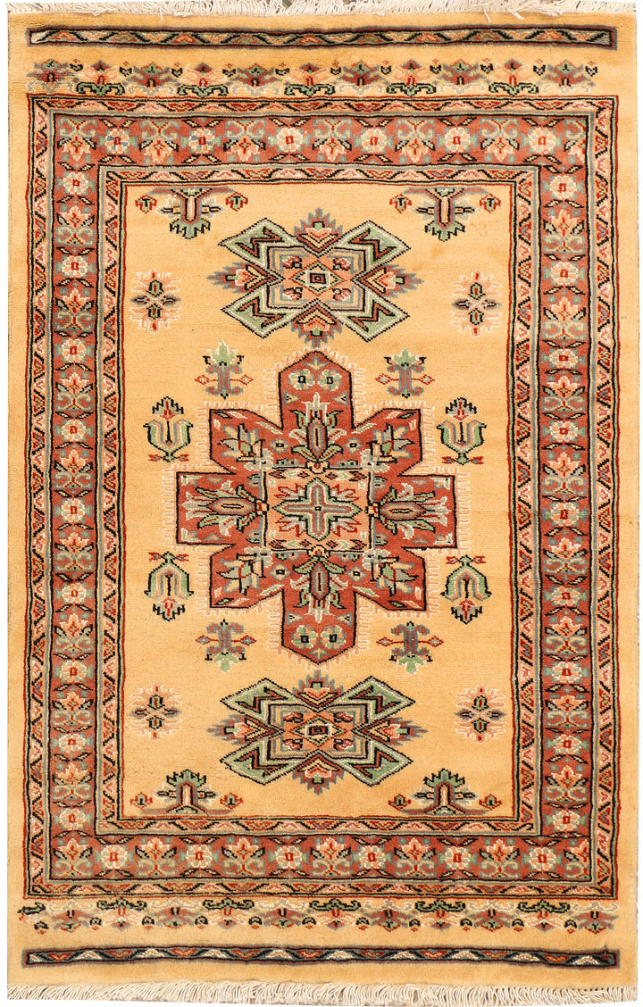 Navajo White Caucasian 2' 8 x 4' - No. 38239 - ALRUG Rug Store