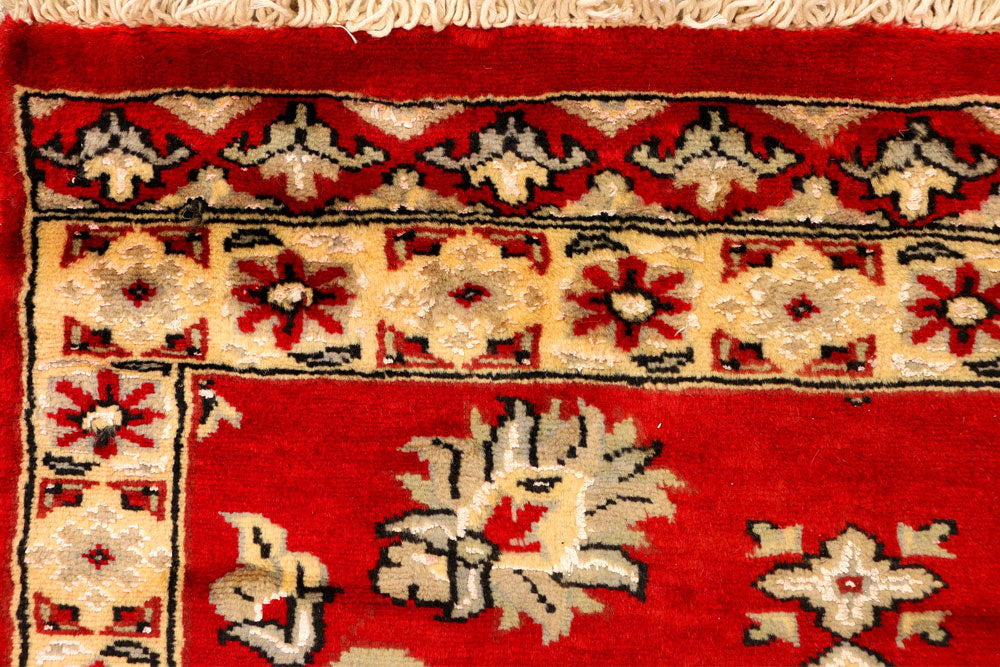 Firebrick Caucasian 2' 6 x 4' 2 - No. 38241 - ALRUG Rug Store