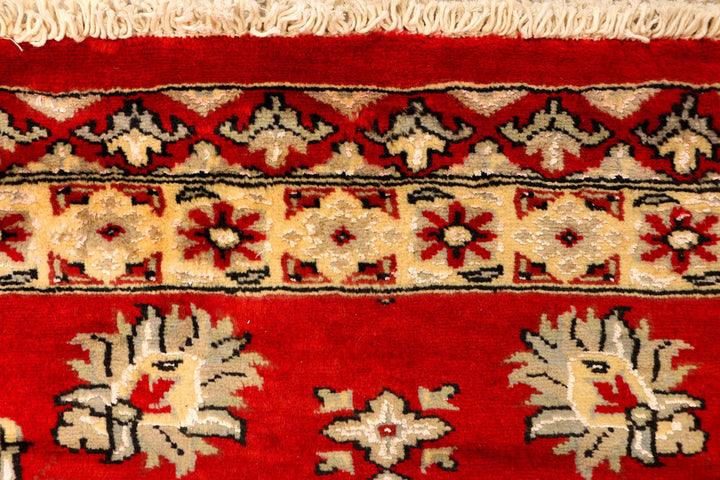 Firebrick Caucasian 2' 6 x 4' 2 - No. 38241 - ALRUG Rug Store