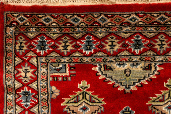 Firebrick Caucasian 2' 6 x 3' 9 - No. 38242 - ALRUG Rug Store