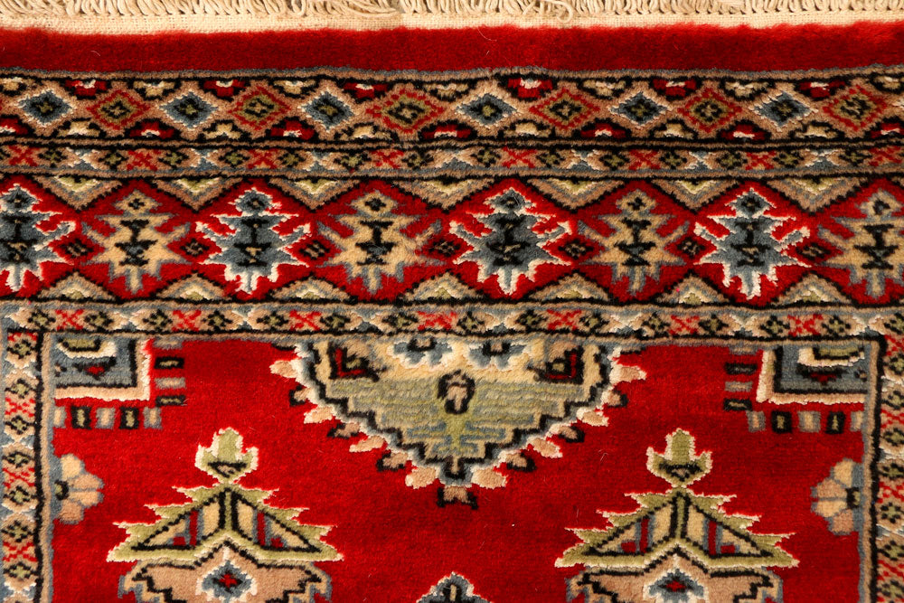 Firebrick Caucasian 2' 6 x 3' 9 - No. 38242 - ALRUG Rug Store