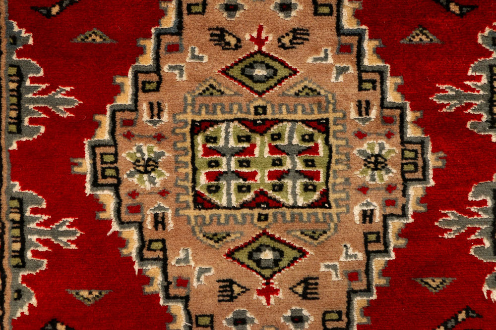 Firebrick Caucasian 2' 6 x 3' 9 - No. 38242 - ALRUG Rug Store