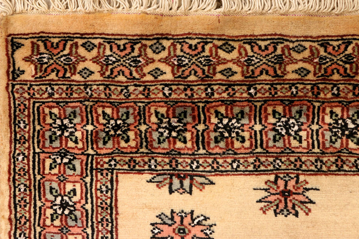 Burlywood Caucasian 2' 4 x 4' 3 - No. 38251 - ALRUG Rug Store