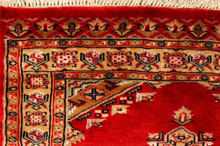 Firebrick Caucasian 2' 7 x 3' 9 - No. 38264 - ALRUG Rug Store