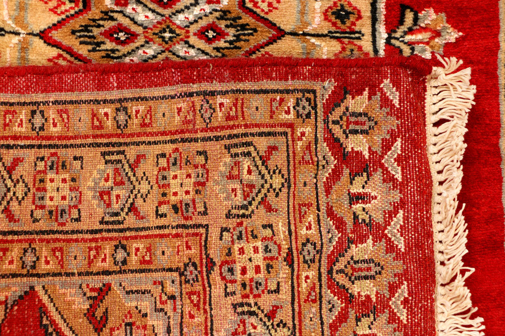 Firebrick Caucasian 2' 7 x 3' 9 - No. 38264 - ALRUG Rug Store