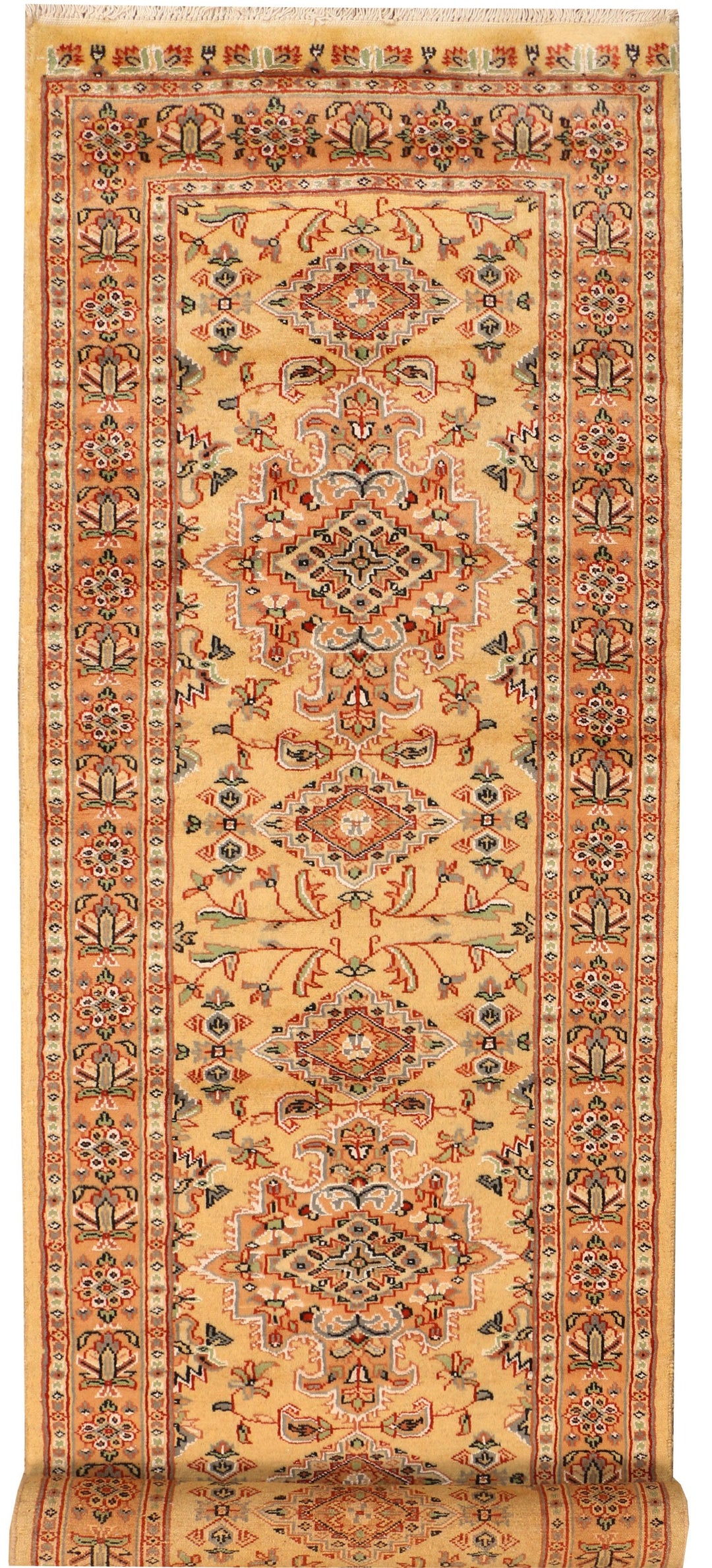 Caucasian 2' 7 x 9' 5 - No. 38272 - ALRUG Rug Store