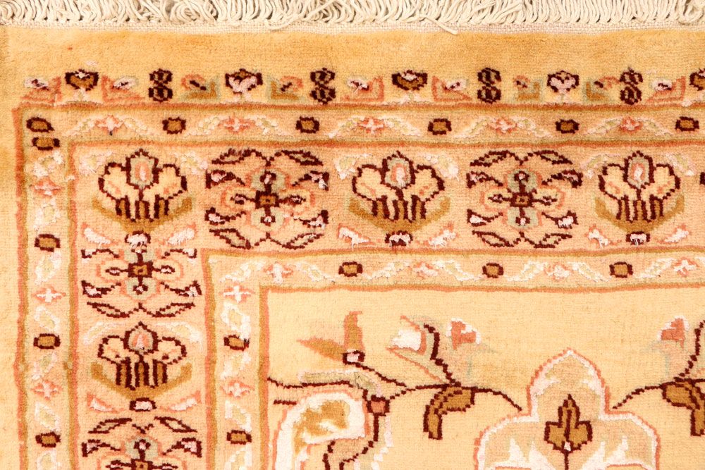 Caucasian 2' 7 x 9' 8 - No. 38278 - ALRUG Rug Store