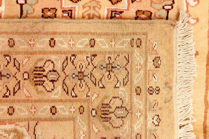 Caucasian 2' 7 x 9' 8 - No. 38278 - ALRUG Rug Store