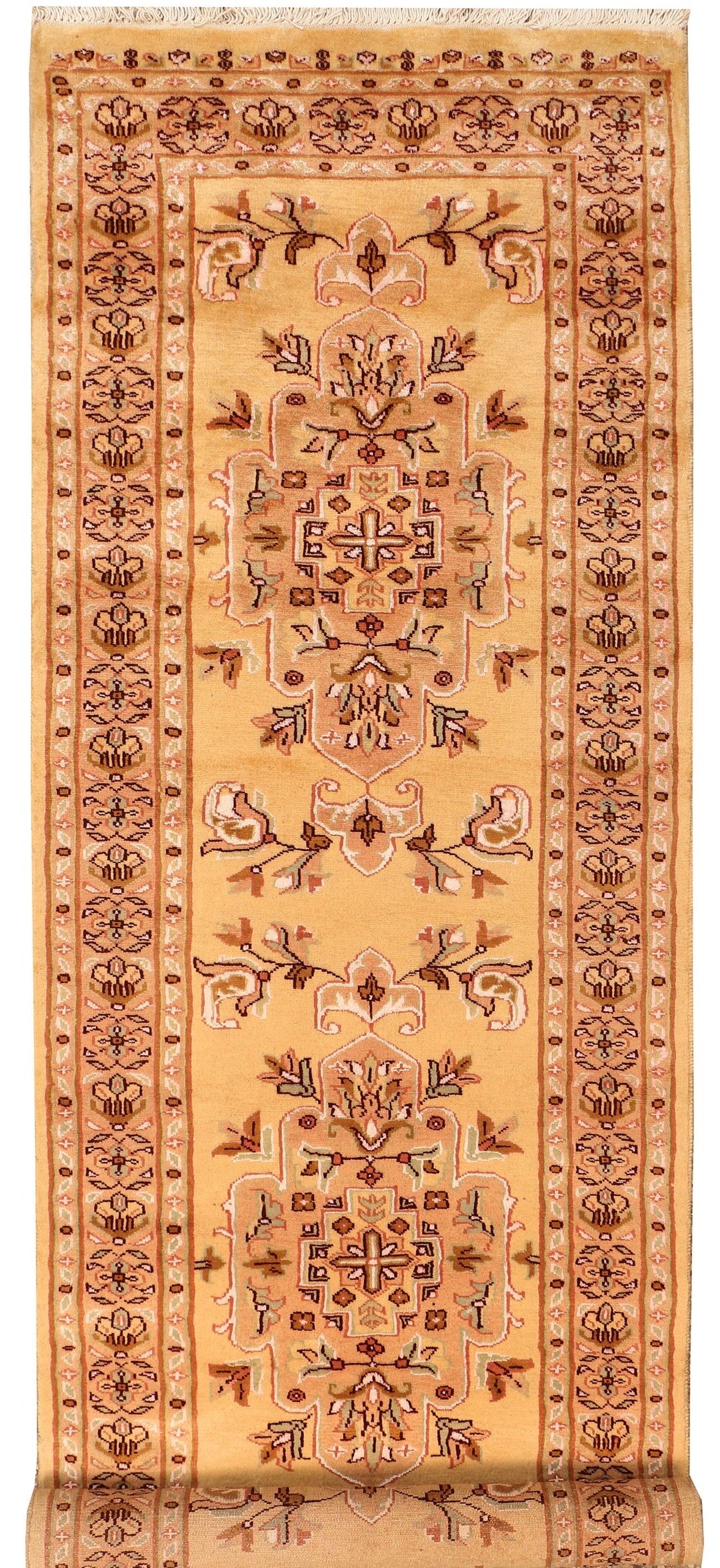 Caucasian 2' 7 x 9' 8 - No. 38278 - ALRUG Rug Store